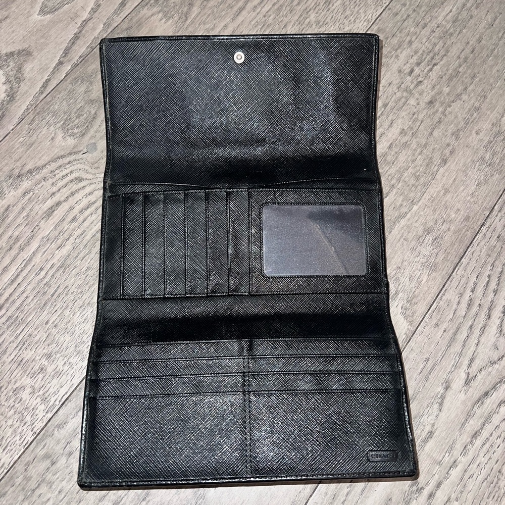 Coach Black Signature Wallet - Picture 6 of 7